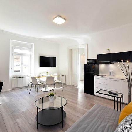 Agape Zagreb Apartments ภายนอก รูปภาพ